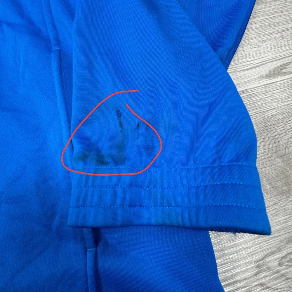 adidas *orders ship